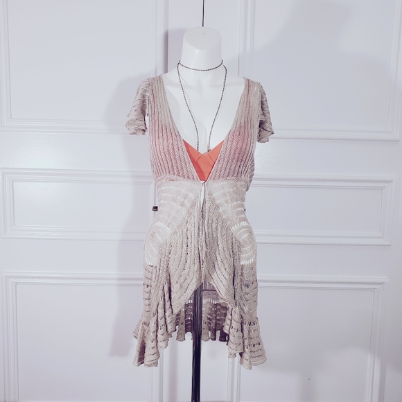 BANANA REPUBLIC- Linen Soft Knit Ruffled Cardi Vest - Picture 1 of 16